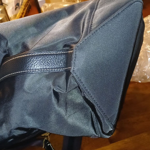 Coach Ellis Weekender - Picture 12 of 13